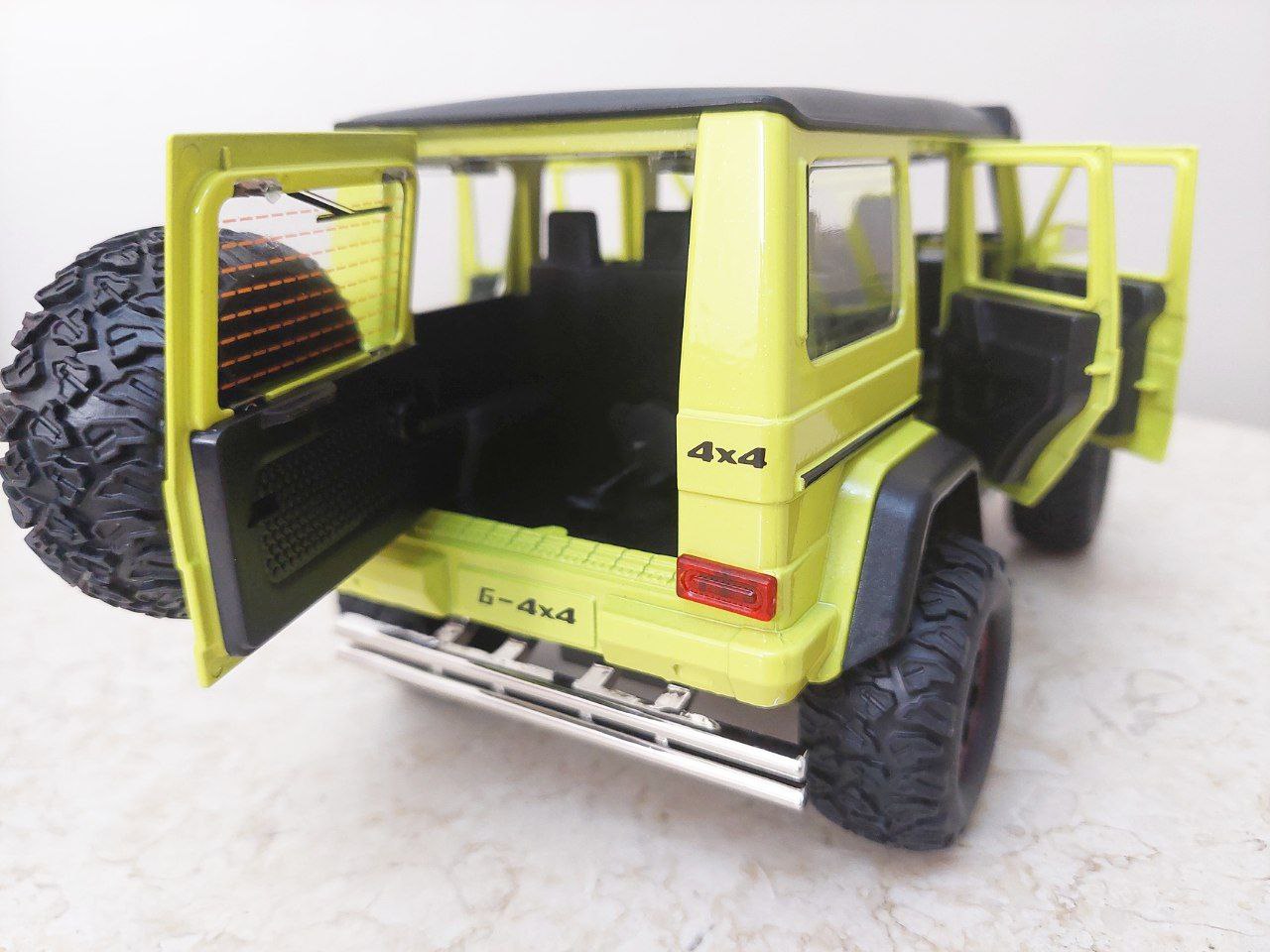 عربيه مسيدس معدن س - الصورة 13