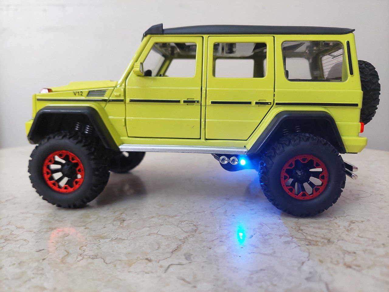 عربيه مسيدس معدن س - الصورة 11