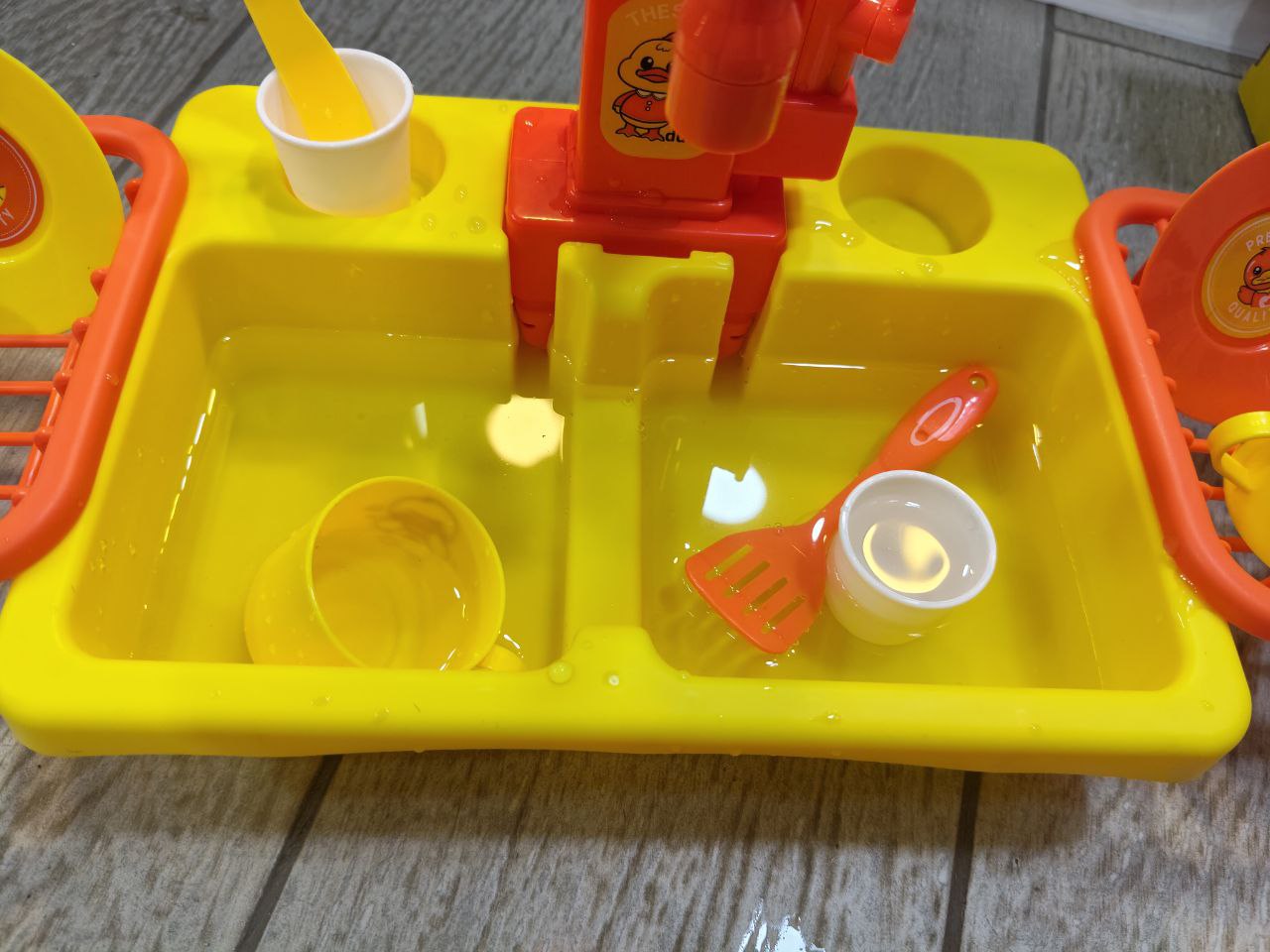 حوض مياه بطوط - الصورة 6