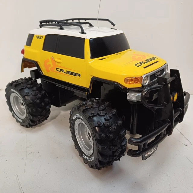 Nikko-Toyota-FJ-Cruiser-RC-SUV-Truck-110